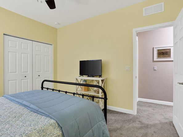 6951 Broadland Way, Coconut Creek FL 33073