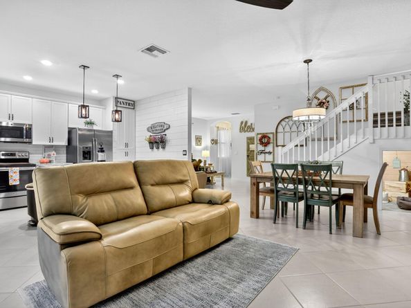 6951 Broadland Way, Coconut Creek FL 33073