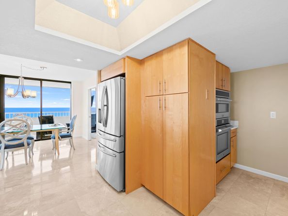 5070 N Ocean Dr 12A, Riviera Beach FL 33404