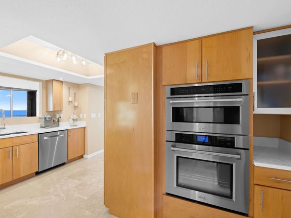 5070 N Ocean Dr 12A, Riviera Beach FL 33404