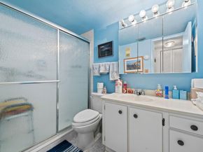 1000 Colony Point Cir 311, Pembroke Pines FL 33026