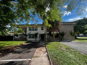 2200 NE 173rd Street