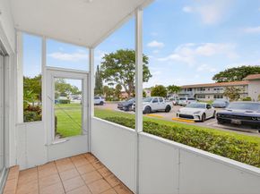 221 Coventry J, West Palm Beach FL 33417