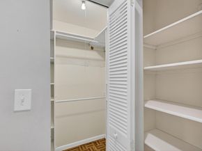 221 Coventry J, West Palm Beach FL 33417