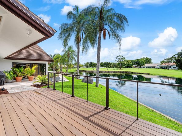 910 Greensward Lane, Delray Beach FL 33445