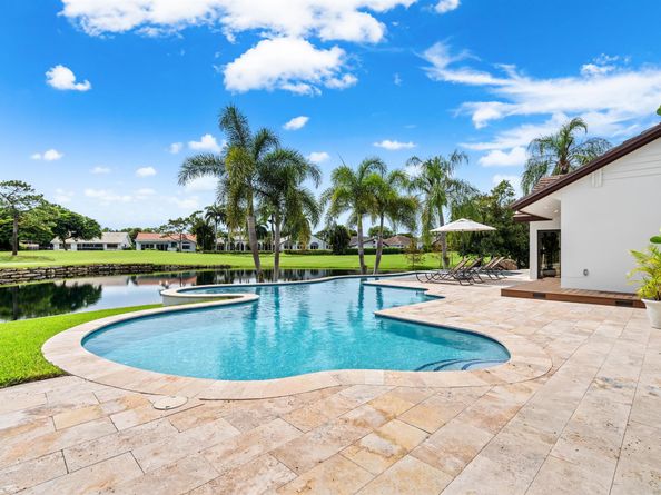 910 Greensward Lane, Delray Beach FL 33445
