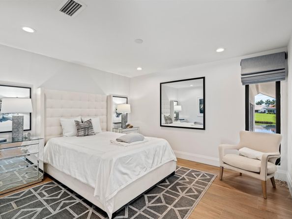 910 Greensward Lane, Delray Beach FL 33445