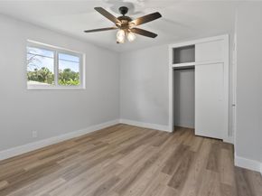 5341 SW 1st St, Plantation FL 33317