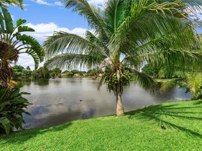 7940 NW 8th St, Margate FL 33063