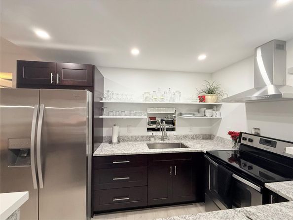 2009 Islewood D 2009, Deerfield Beach FL 33442