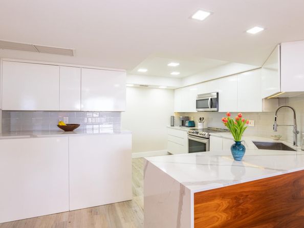 2400 Presidential Way 801, West Palm Beach FL 33401