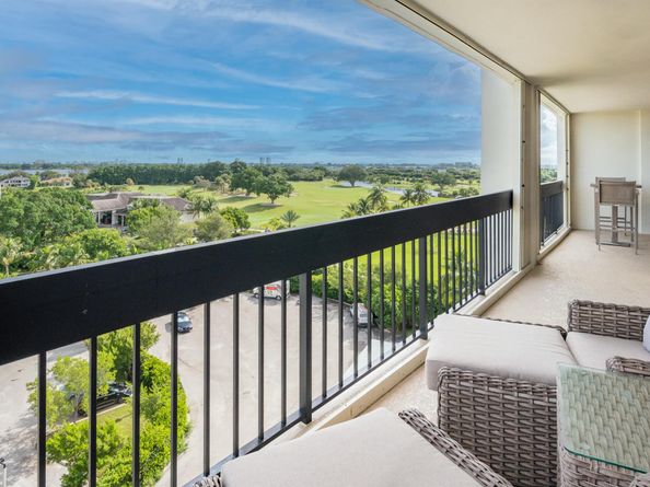 2400 Presidential Way 801, West Palm Beach FL 33401