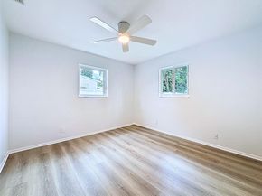 12 SW 13th St, Deerfield Beach FL 33441