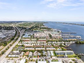 720 N Dixie Highway 303, Lantana FL 33462