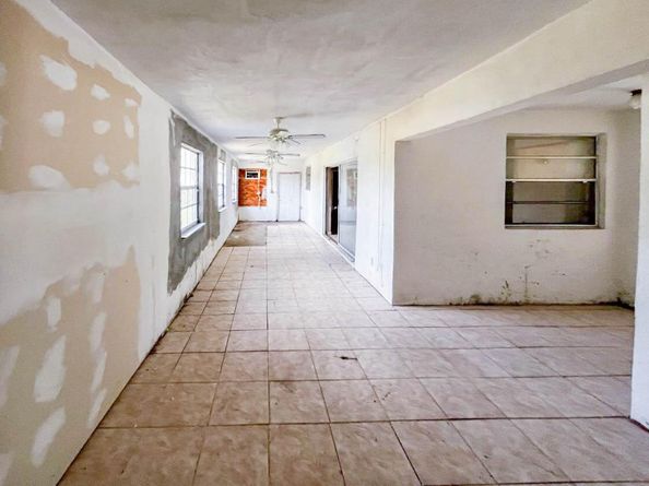 2314 NW 29th Street, Oakland Park FL 33311