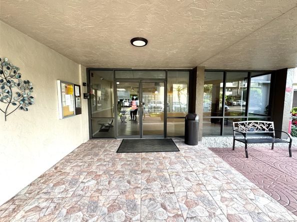 777 S Federal Hwy RPH11, Pompano Beach FL 33062