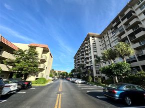 777 S Federal Hwy RPH11, Pompano Beach FL 33062