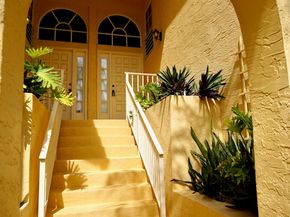 2121 S Ocean Boulevard 804, Lauderdale By The Sea FL 33062