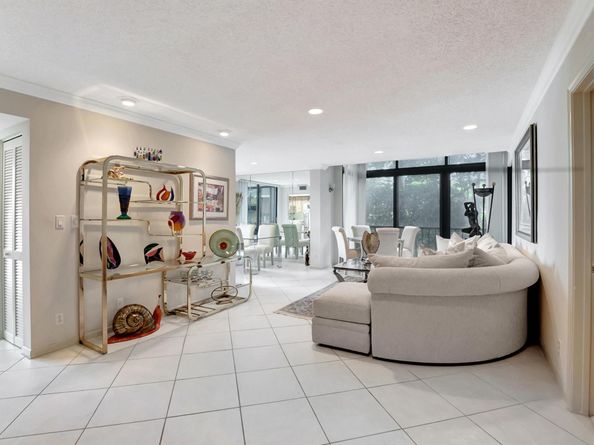 6805 Willow Wood Drive 5014, Boca Raton FL 33434