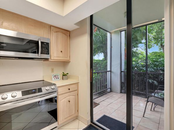 6805 Willow Wood Drive 5014, Boca Raton FL 33434