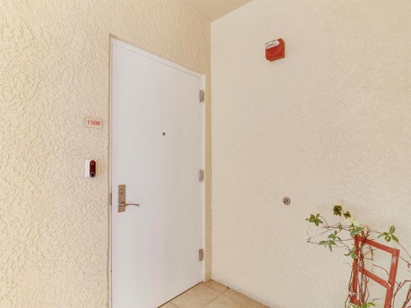 2640 Lake Shore Drive 1508, Riviera Beach FL 33404