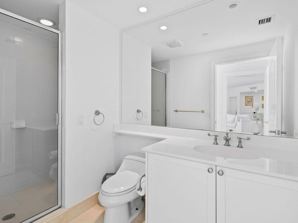 4600 N Ocean Drive 902, Singer Island FL 33404