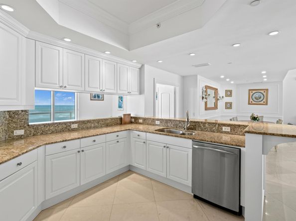 4600 N Ocean Drive 902, Singer Island FL 33404