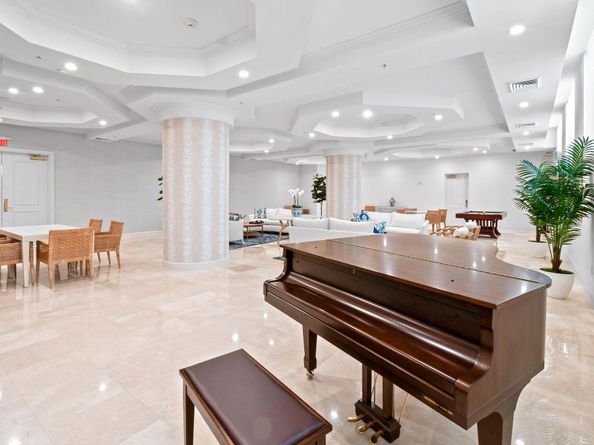 4600 N Ocean Drive 902, Singer Island FL 33404