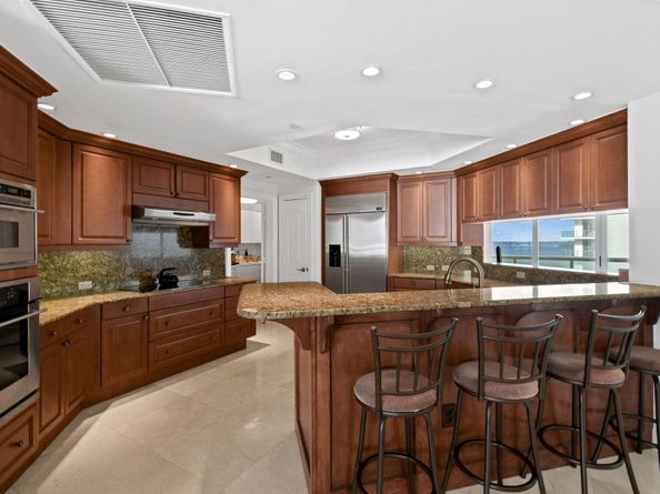 4600 N Ocean Drive 902, Singer Island FL 33404