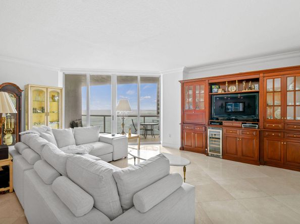 4600 N Ocean Drive 902, Singer Island FL 33404