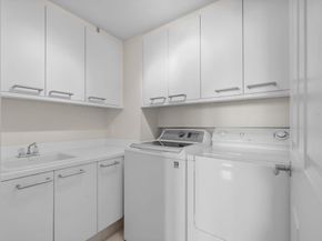 411 N New River Dr 902, Fort Lauderdale FL 33301