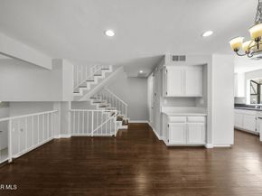 21205 Lassen Street 4, Chatsworth CA 91311