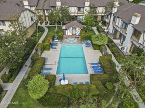 21205 Lassen Street 4, Chatsworth CA 91311