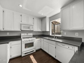 21205 Lassen Street 4, Chatsworth CA 91311