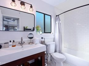 1118 E Palmer Avenue 205, Glendale CA 91205