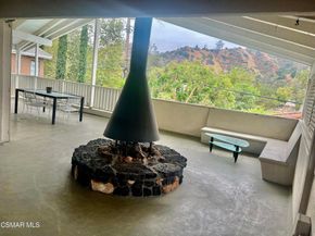 1542 Riverside Drive G, Glendale CA 91201