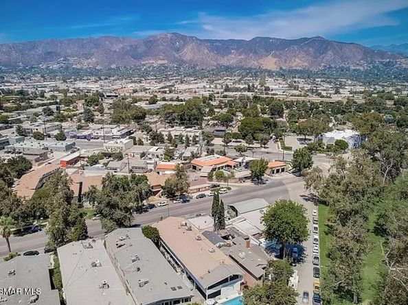 1542 Riverside Drive G, Glendale CA 91201