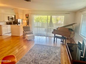 1542 Riverside Drive G, Glendale CA 91201