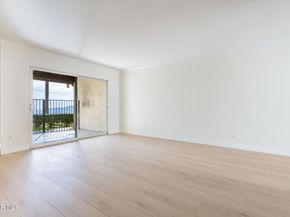 7904 Via Magdalena, Burbank CA 91504