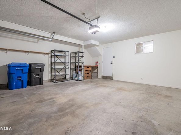 7904 Via Magdalena, Burbank CA 91504