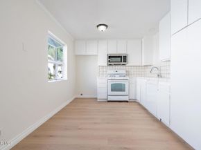 7904 Via Magdalena, Burbank CA 91504