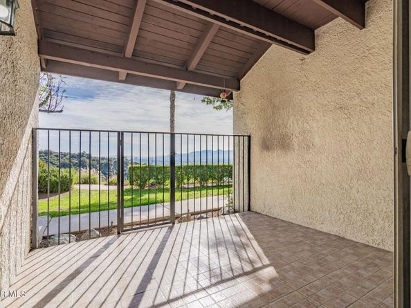 7904 Via Magdalena, Burbank CA 91504