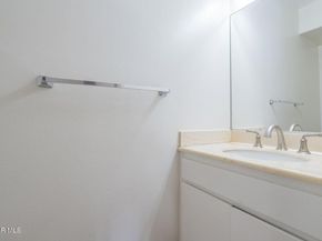 7904 Via Magdalena, Burbank CA 91504