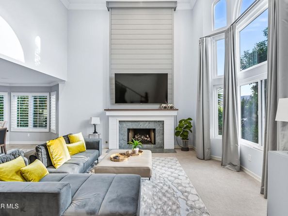 5816 Middle Crest Drive, Agoura Hills CA 91301