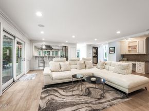 5816 Middle Crest Drive, Agoura Hills CA 91301