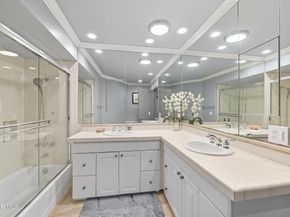 5816 Middle Crest Drive, Agoura Hills CA 91301