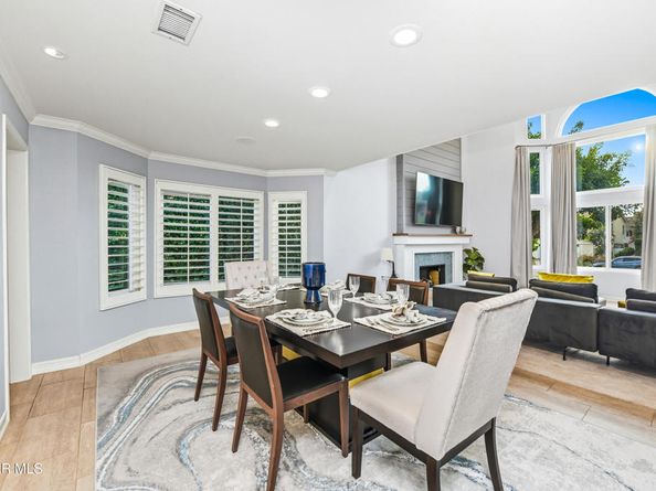 5816 Middle Crest Drive, Agoura Hills CA 91301