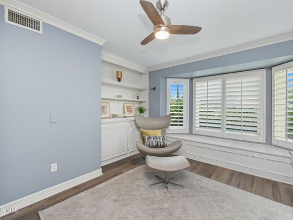 5816 Middle Crest Drive, Agoura Hills CA 91301