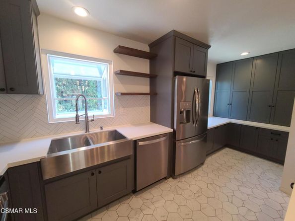 933 21st Street 12, Santa Monica CA 90403