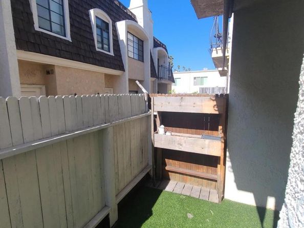 933 21st Street 12, Santa Monica CA 90403